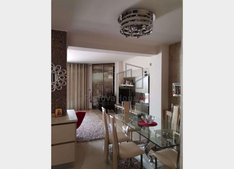 ΕΞΑΙΡΕΤΙΚΟ ΔΙΑΜΕΡΙΣΜΑ ΣΤΟ ΚΕΝΤΡΟ ΤΗΣ ΘΕΣΣΑΛΟΝΙΚΗΣ