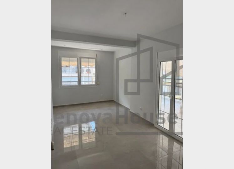 ΠΛΗΡΩΣ ΑΝΑΚΑΙΝΙΣΜΕΝΗ ΓΚΑΡΣΟΝΙΕΡΑ 