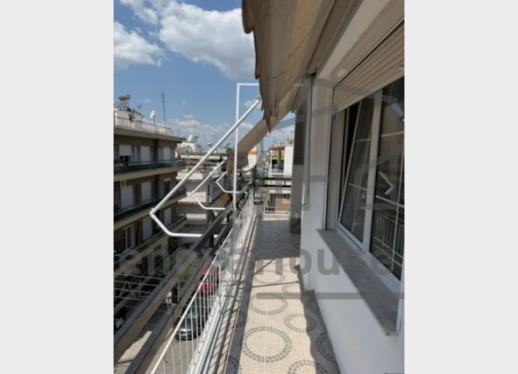 ΠΛΗΡΩΣ ΑΝΑΚΑΙΝΙΣΜΕΝΗ ΓΚΑΡΣΟΝΙΕΡΑ 