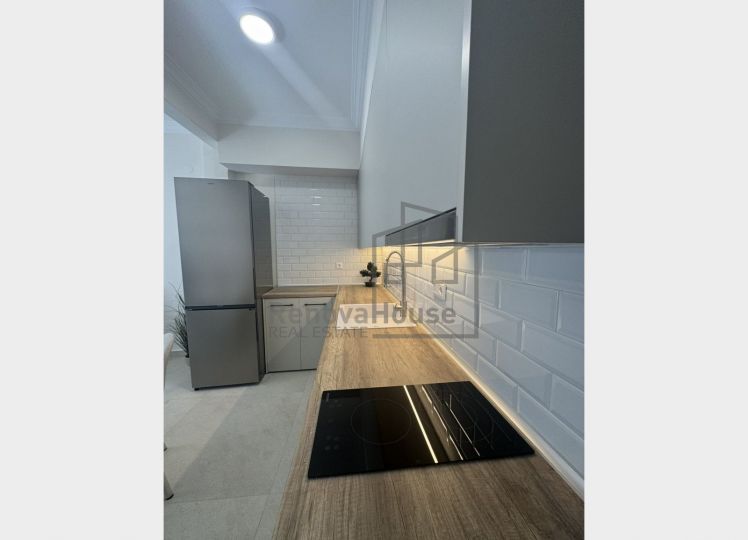 APPARTMENT IN DOWN TOWN 