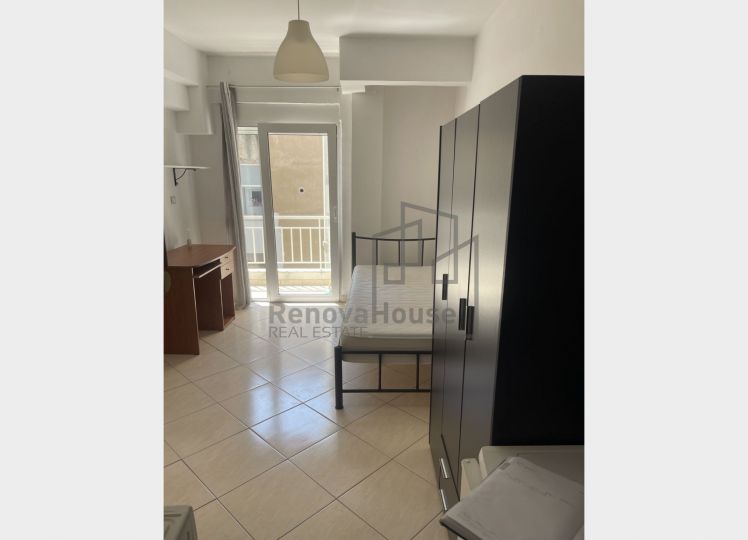 ΣΤΟΥΝΤΙΟ ΣΤΗΝ ΜΑΡΚΟΥ ΜΠΟΤΣΑΡΗ. 